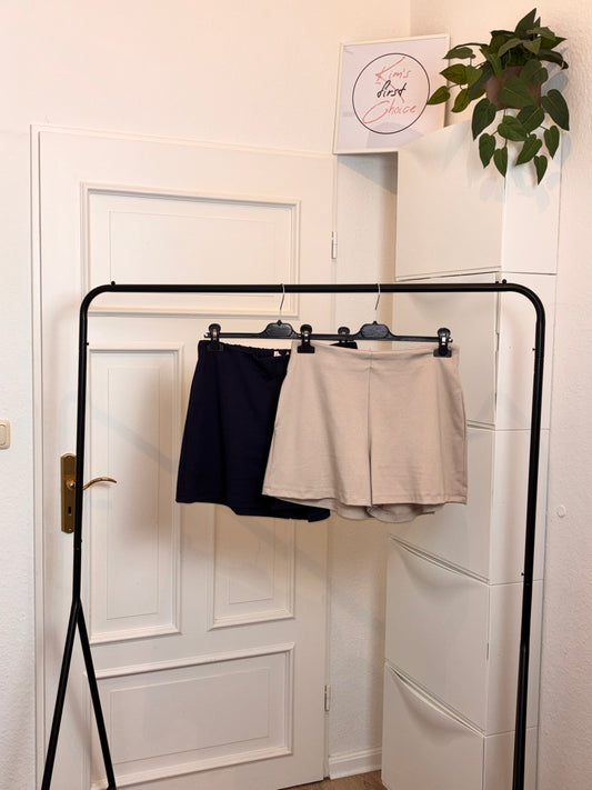 Shorts in Beige oder Dunkelblau – Trageempfehlung 36–42