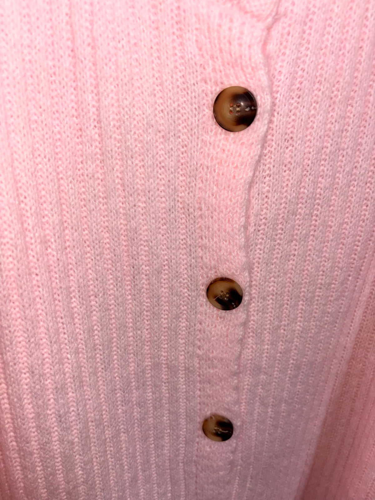Oversized Ripp-Strickjacke mit Knöpfen