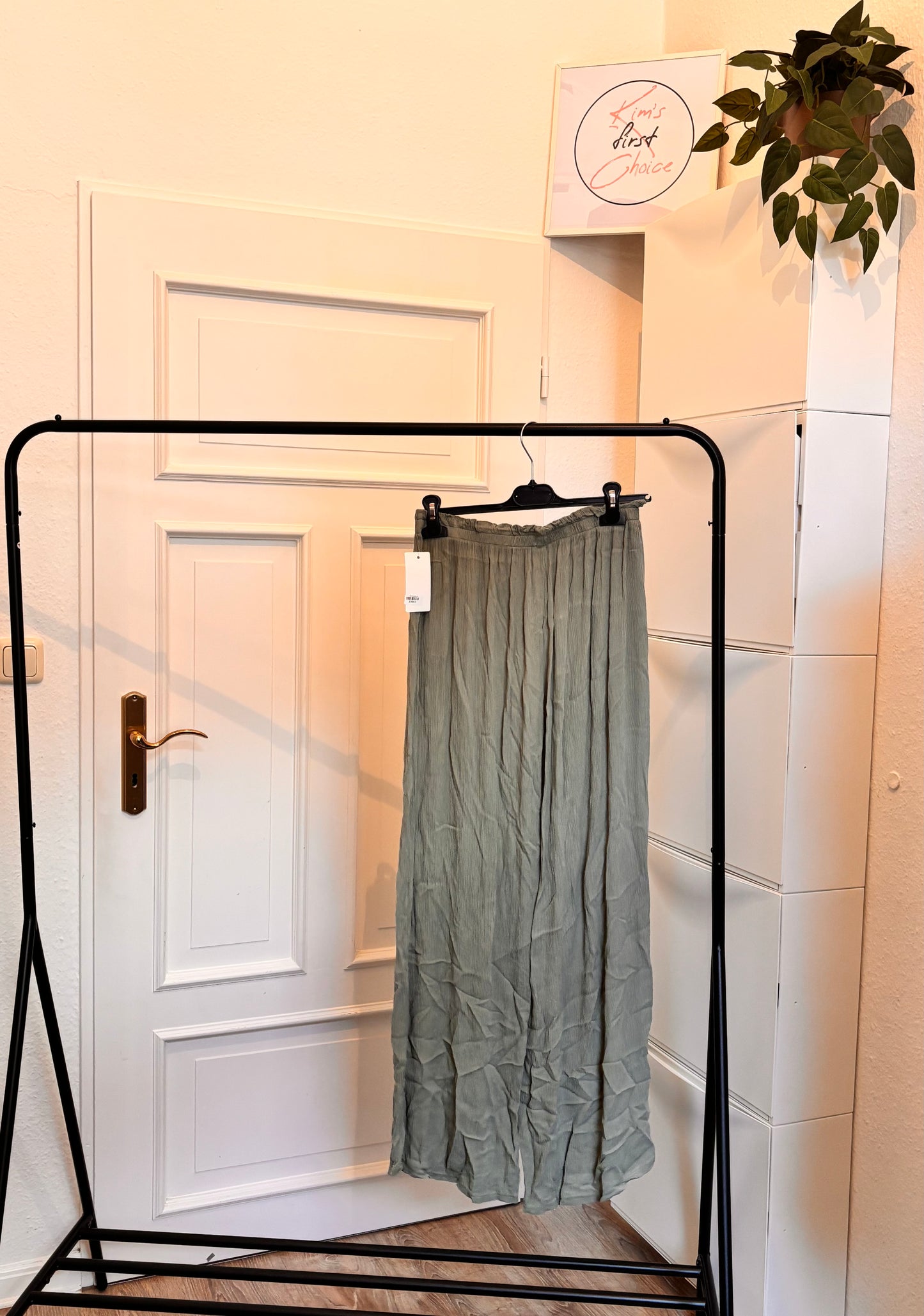 Fließende Palazzo-Hose – 100% Viskose